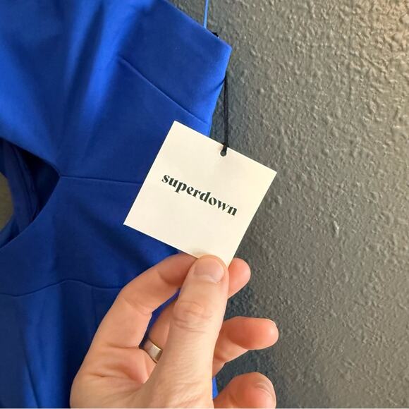 Revolve Superdown NWT Leslie Cut Out Jumpsuit Size XS - Picture 5 of 6